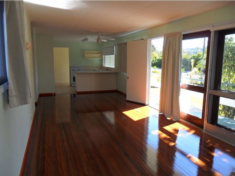 101 School Rd, The Gap QLD 4061