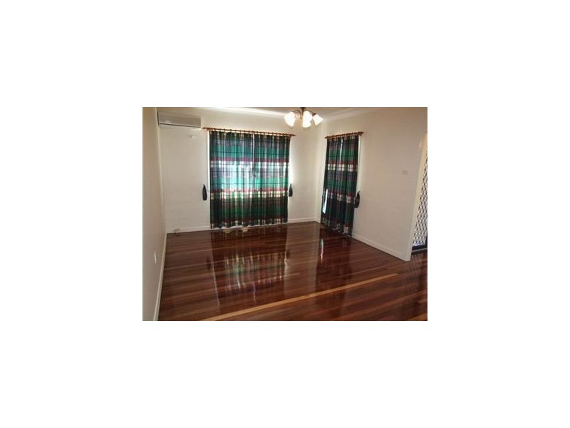 42 Crampton Street, Keperra QLD 4054