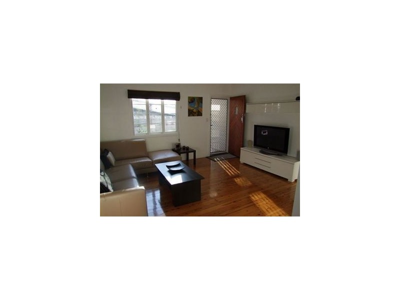 15 Atthow Avenue, Ashgrove QLD 4060
