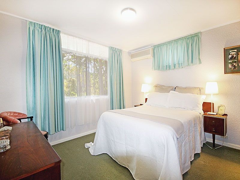 92 Barkala Street, The Gap QLD 4061