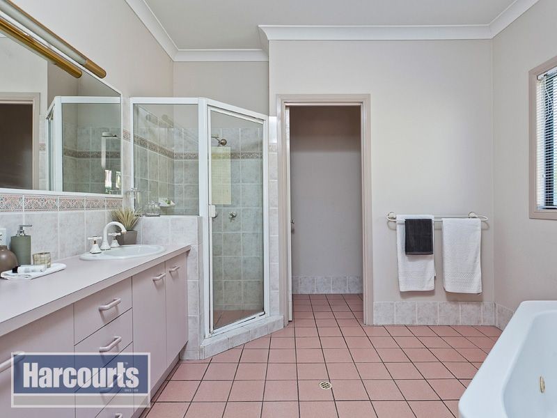 2 Tyrrell Court, The Gap QLD 4061