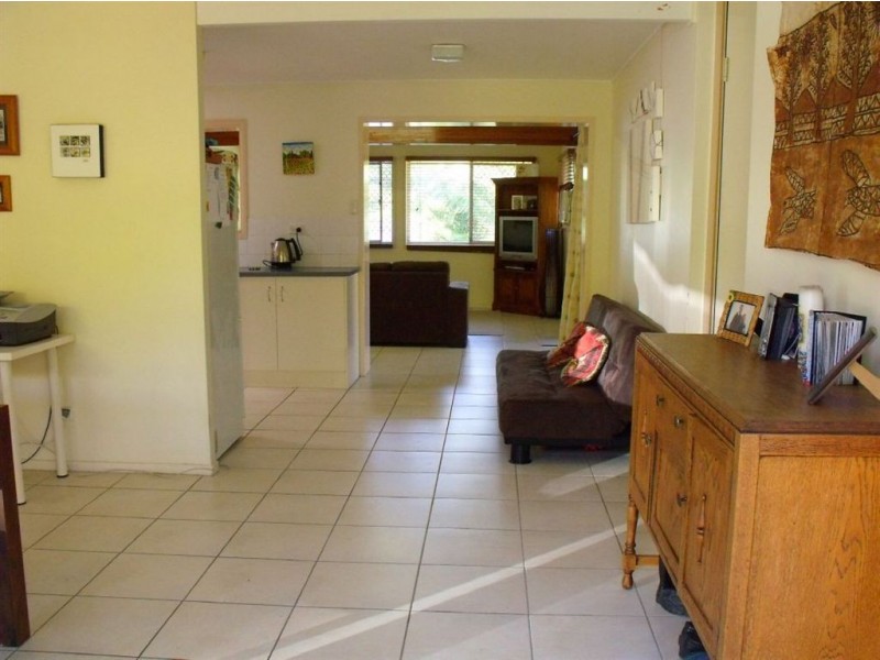 20 Debbie Street, The Gap QLD 4061