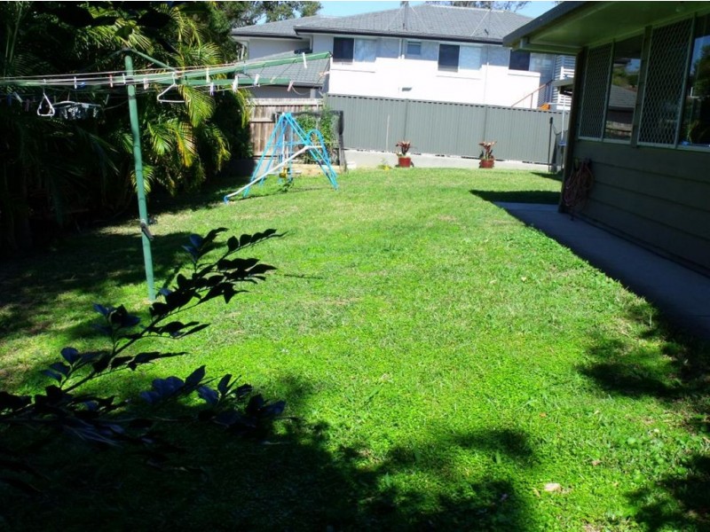 20 Debbie Street, The Gap QLD 4061