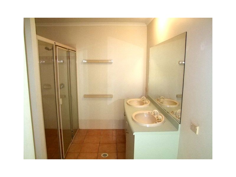 48 Barrabooka Drive, The Gap QLD 4061