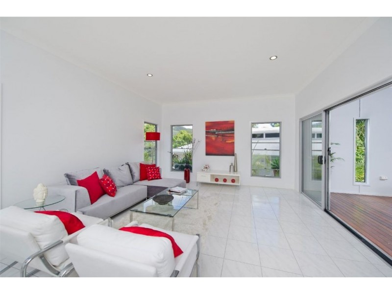 15 Jevons Street, The Gap QLD 4061