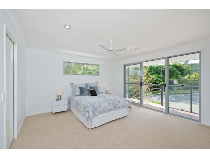 15 Jevons Street, The Gap QLD 4061