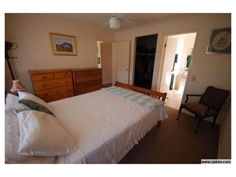 5 Easton Close, The Gap QLD 4061