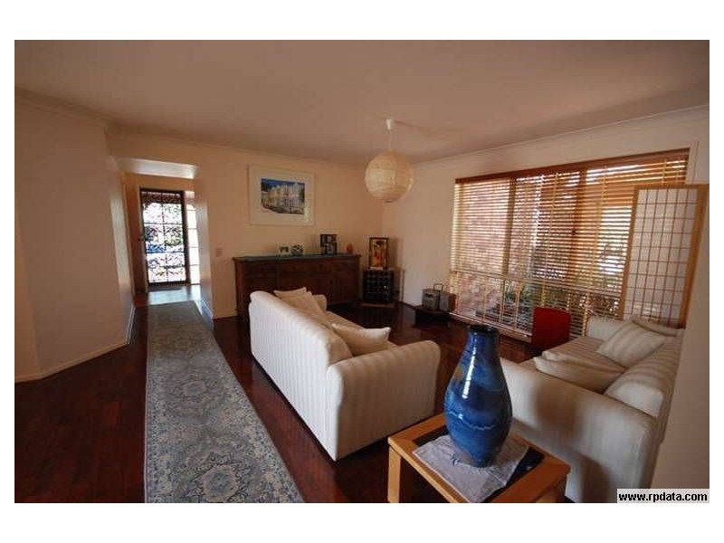 5 Easton Close, The Gap QLD 4061