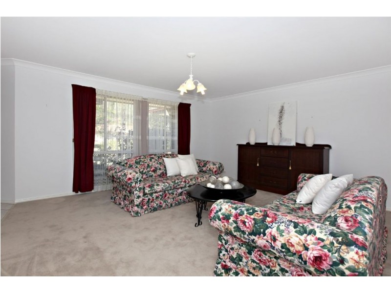 33 Parkside Crescent, The Gap QLD 4061