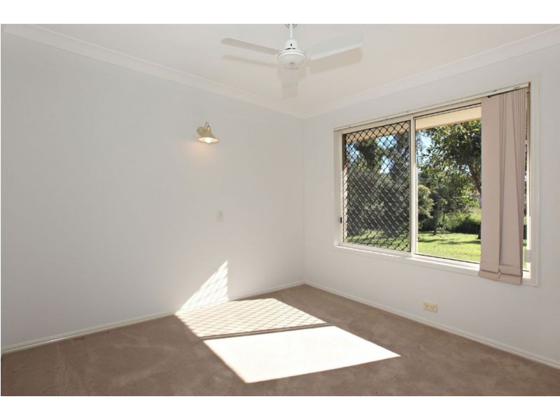 33 Parkside Crescent, The Gap QLD 4061