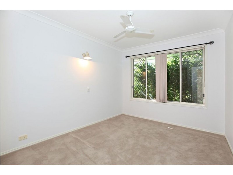 33 Parkside Crescent, The Gap QLD 4061