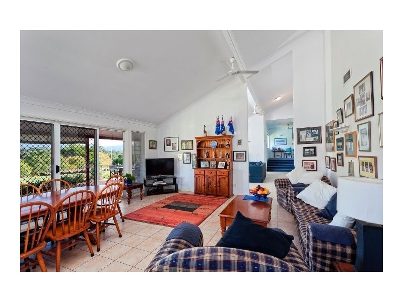 3 Mary Orr Court, Samford Valley QLD 4520