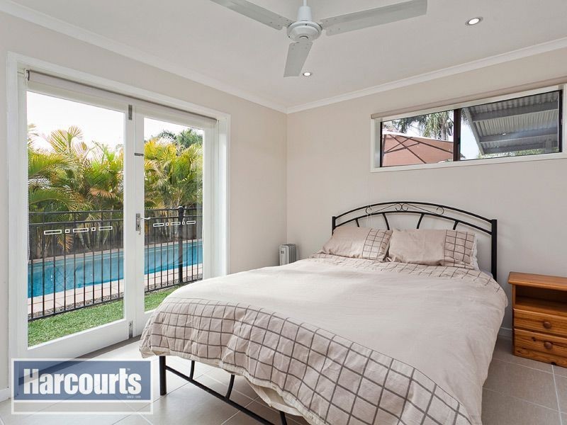 12 Malgoa Street, The Gap QLD 4061