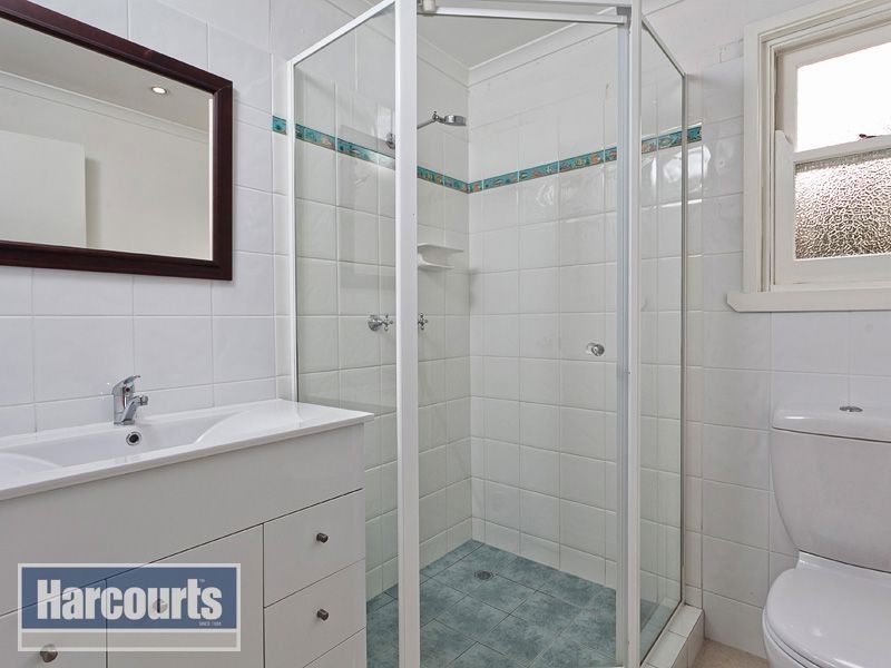 12 Malgoa Street, The Gap QLD 4061