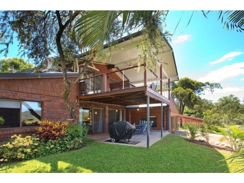 18 Petmar Street, The Gap QLD 4061