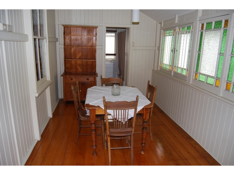 141 Ashgrove Ave, Ashgrove QLD 4060