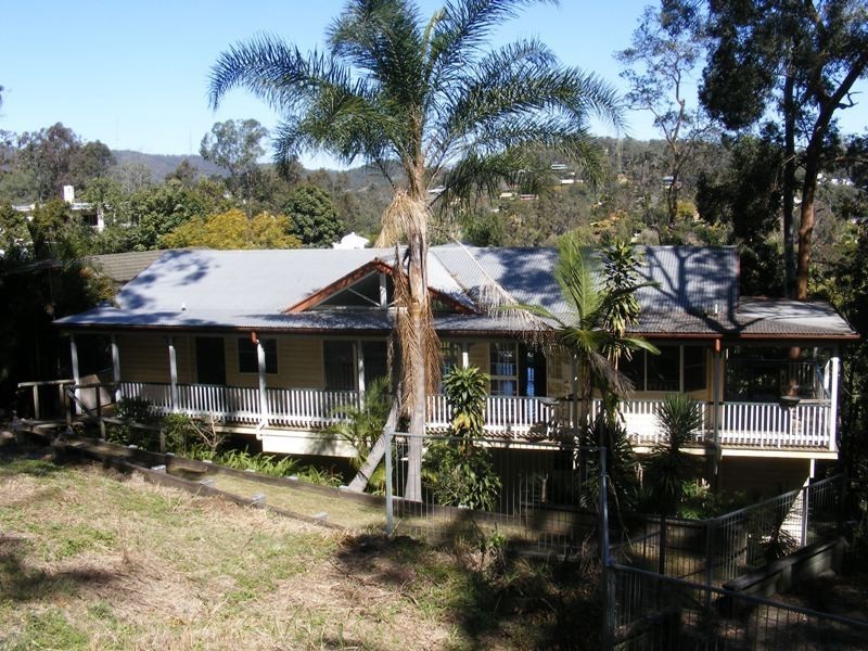 23 Chicester Street, The Gap QLD 4061