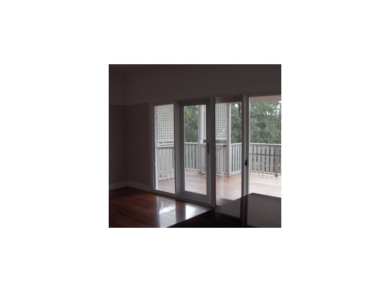 126 Ashgrove Ave, Ashgrove QLD 4060