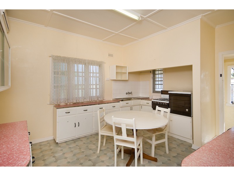 10 Jason St, Red Hill QLD 4059