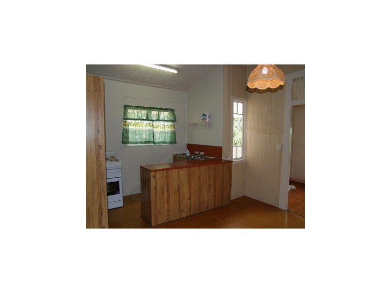 1 Corona Ave, Ashgrove QLD 4060