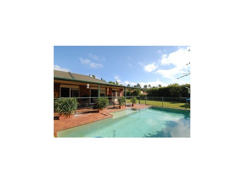 6 Easton Close, The Gap QLD 4061