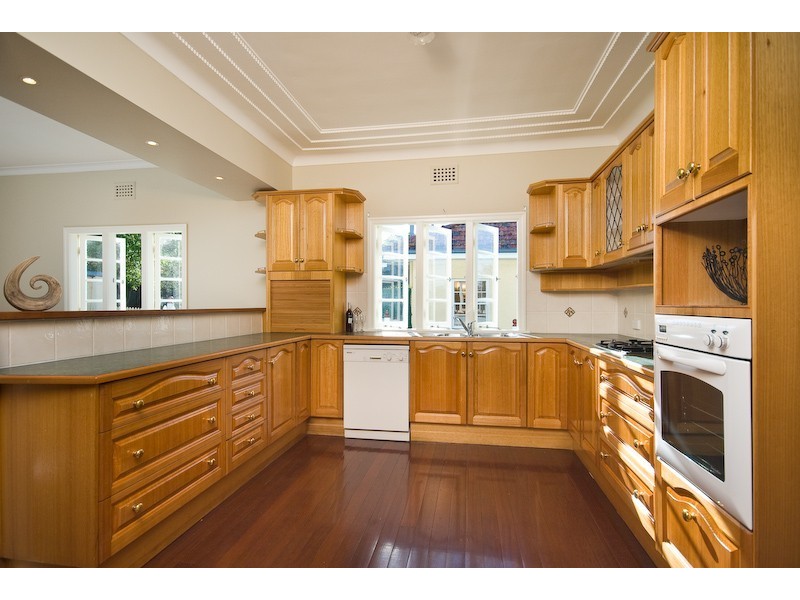54 Kauri Rd, Ashgrove QLD 4060
