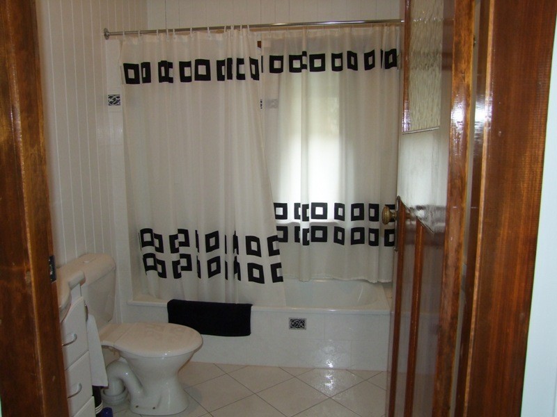 24 Amarina Avenue, Ashgrove QLD 4060