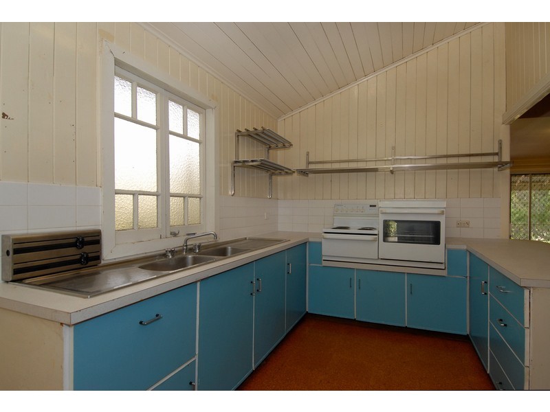 57 Piddington St, Ashgrove QLD 4060