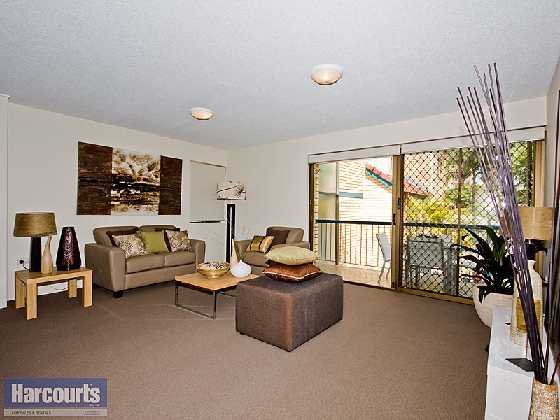 4/19 Llewellyn Street, New Farm QLD 4005