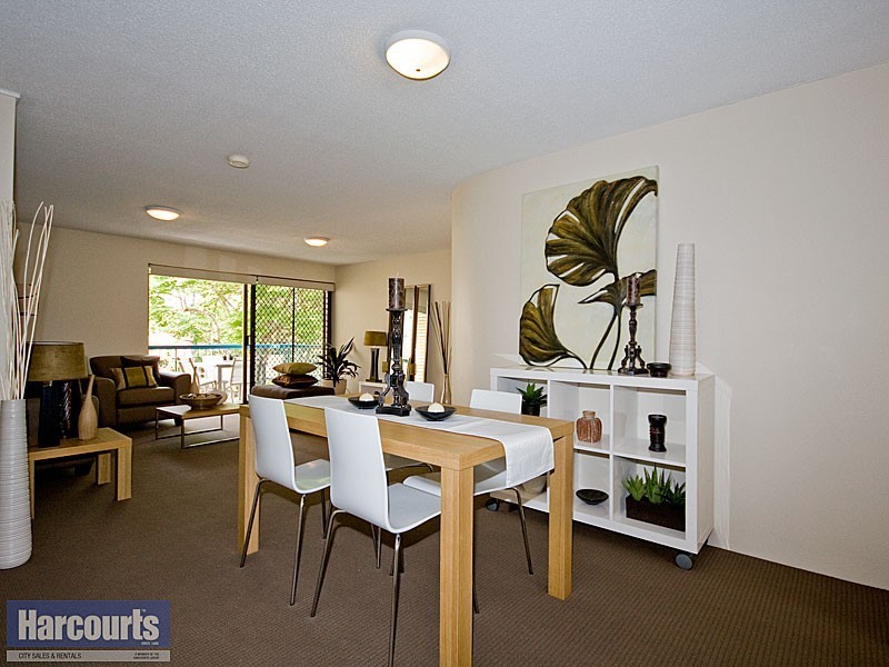 4/19 Llewellyn Street, New Farm QLD 4005