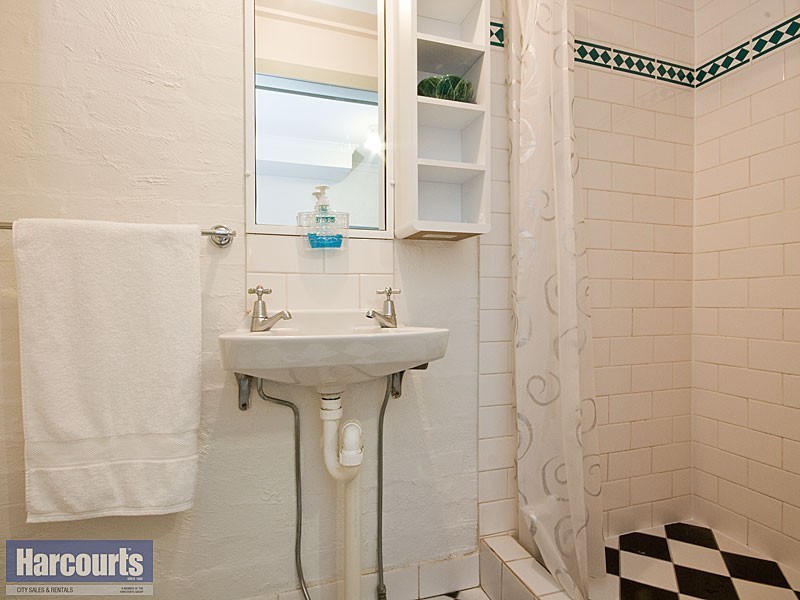 1/131 St Pauls Terrace, Spring Hill QLD 4000