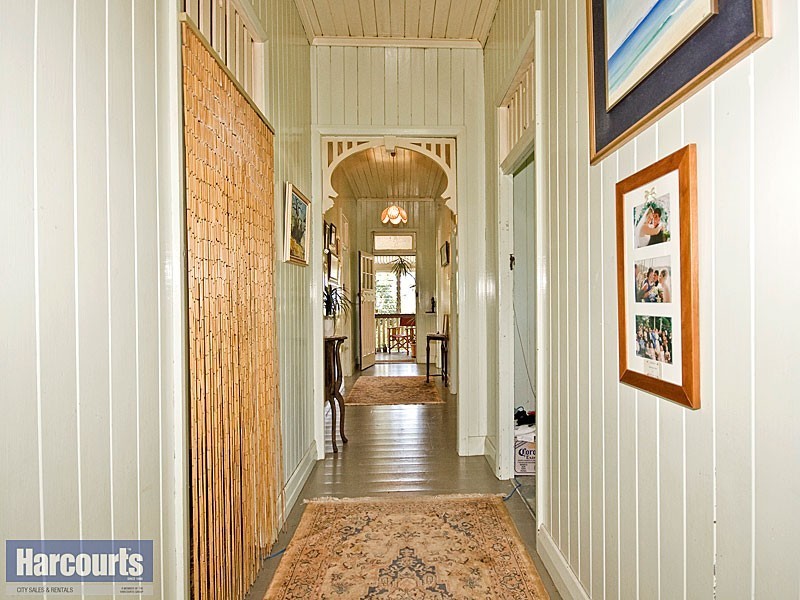 15 Love Street, Spring Hill QLD 4000