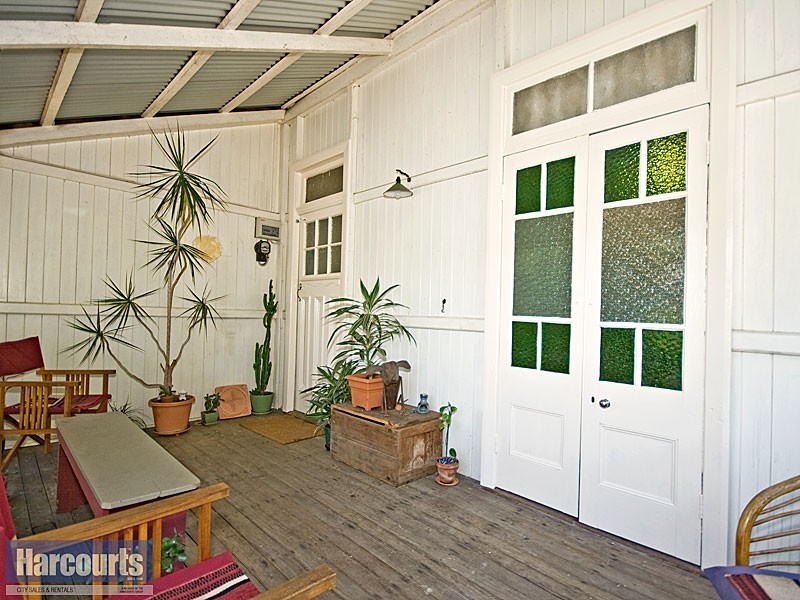 15 Love Street, Spring Hill QLD 4000
