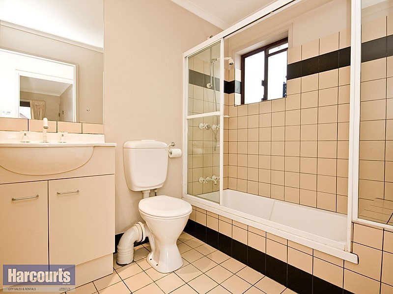 19/53 St Pauls Terrace, Spring Hill QLD 4000