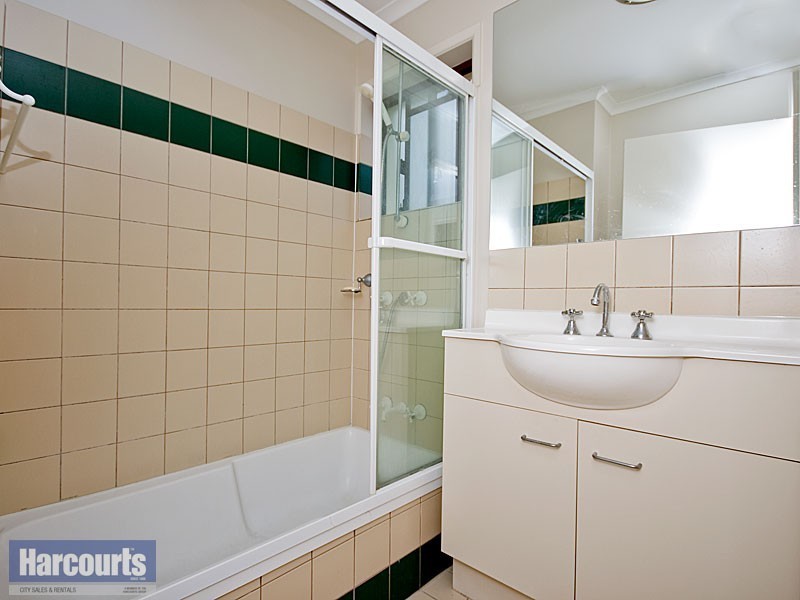 8/53 St Pauls Terrace, Spring Hill QLD 4000