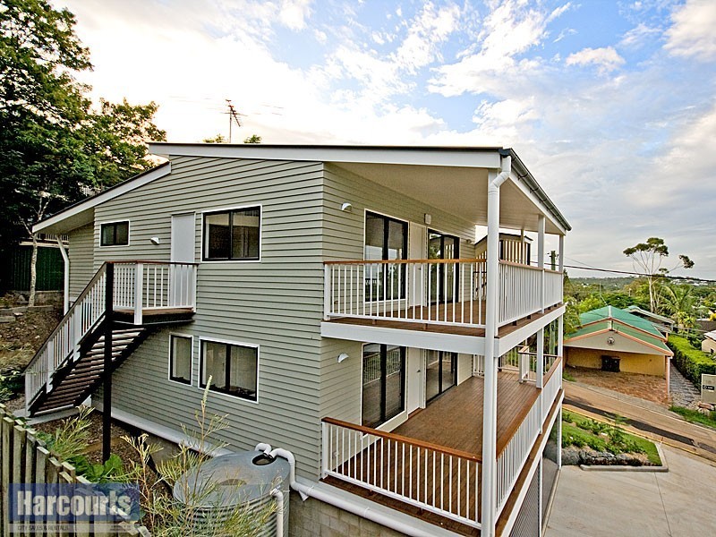 7 Winship Street, Red Hill QLD 4059