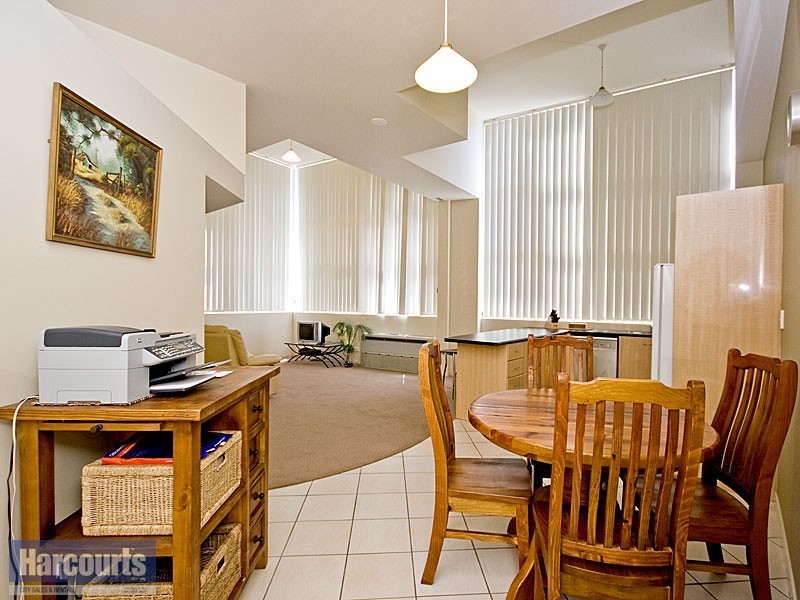 4/189 Leichhardt Street, Spring Hill QLD 4000