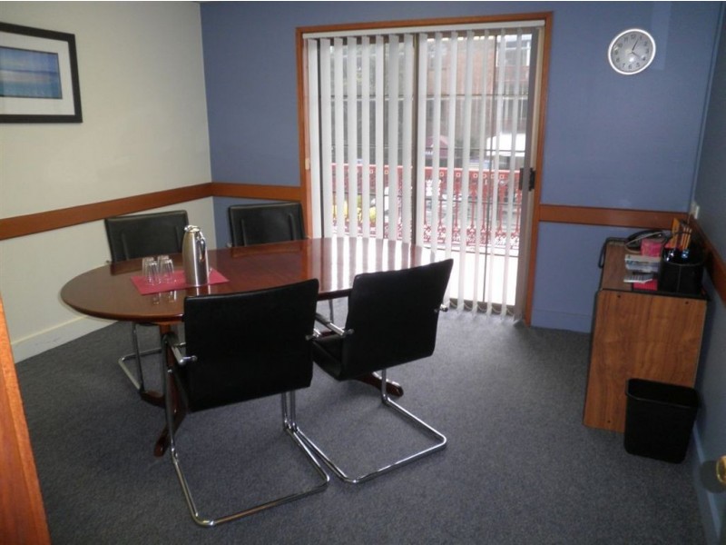 7 Cloyne Road, Southport QLD 4215