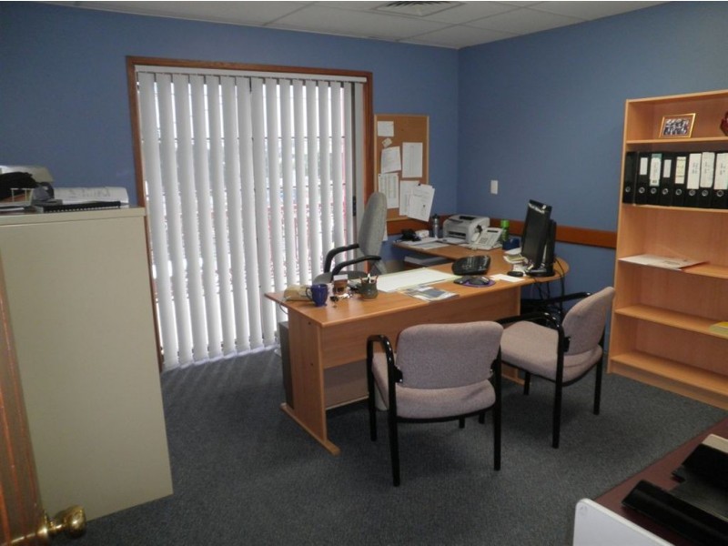 7 Cloyne Road, Southport QLD 4215