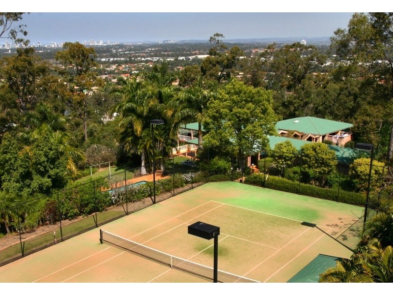 26B Uplands Drive, Parkwood QLD 4214