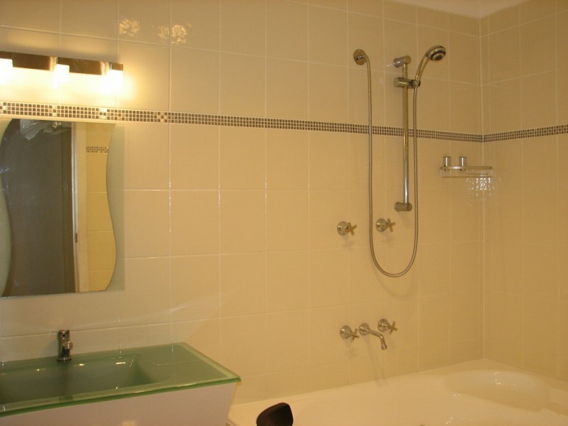 3 on RP89397 Ridgeway Avenue, Southport QLD 4215