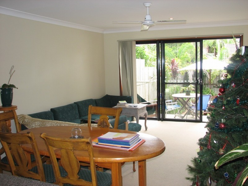 2 SP164 663 Stevens Street, Southport QLD 4215