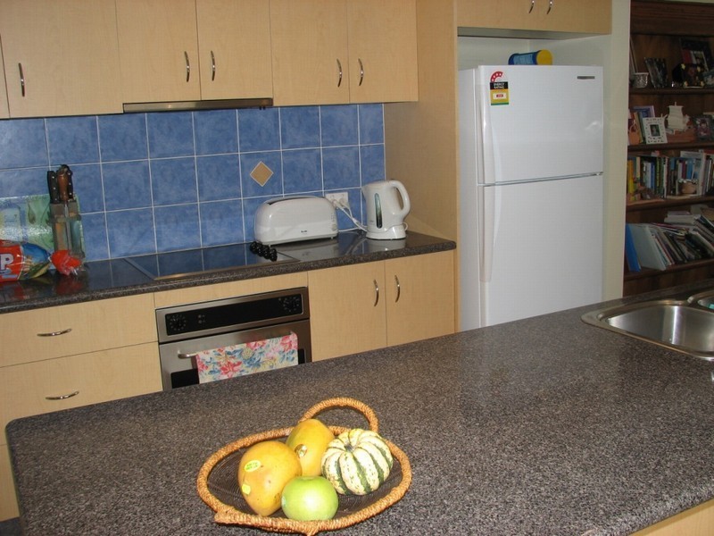 2 SP164 663 Stevens Street, Southport QLD 4215