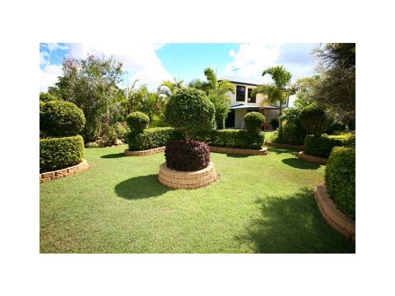 7 Truro Ct, Redland Bay QLD 4165