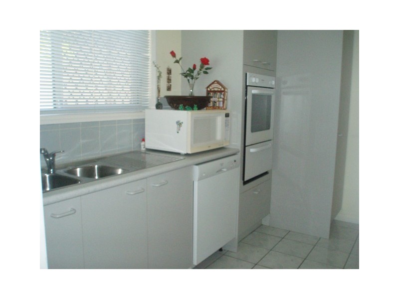 190/641 Pine Ridge Rd, Biggera Waters QLD 4216