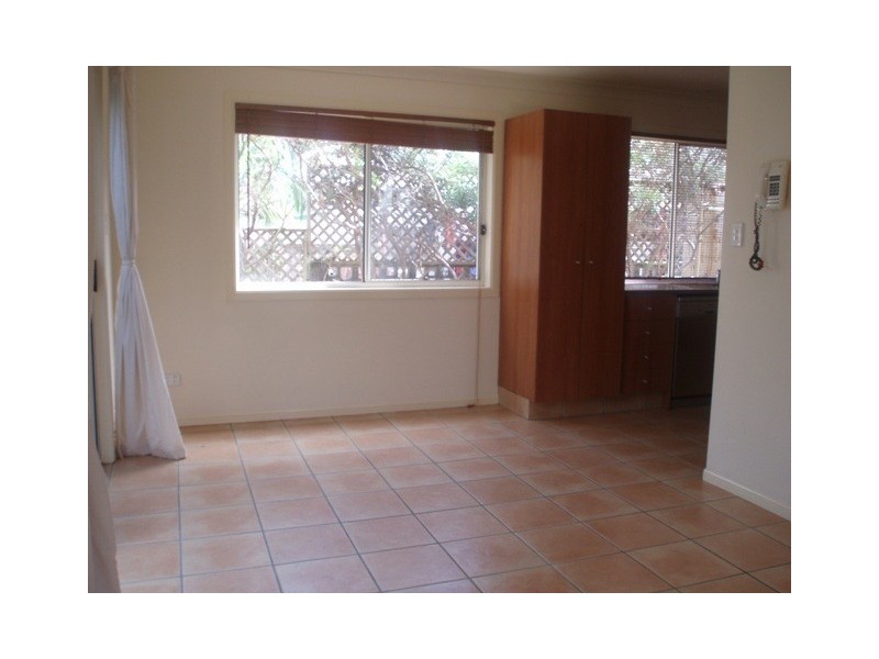 125955/2 Ewan Street, Southport QLD 4215