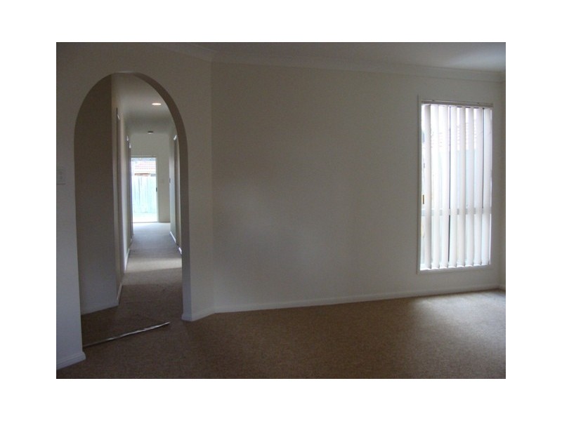 17 Chelsea Place, Forest Lake QLD 4078