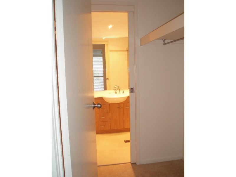 164/590 Pine Ridge Rd, Biggera Waters QLD 4216