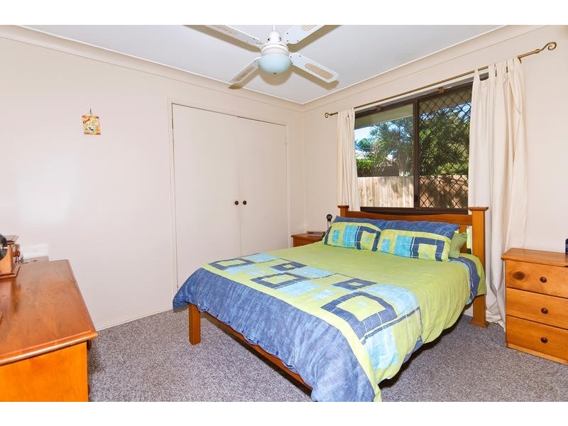 1/14 Burwood Court, Labrador QLD 4215