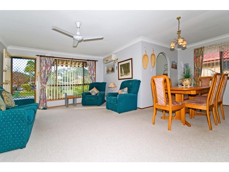 1/8 Burwood Court, Labrador QLD 4215